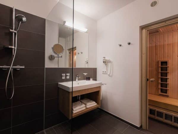 Penthouse Maria Alm 8LP - Maria Alm - Hochkönig - 8 personen - badkamer met sauna